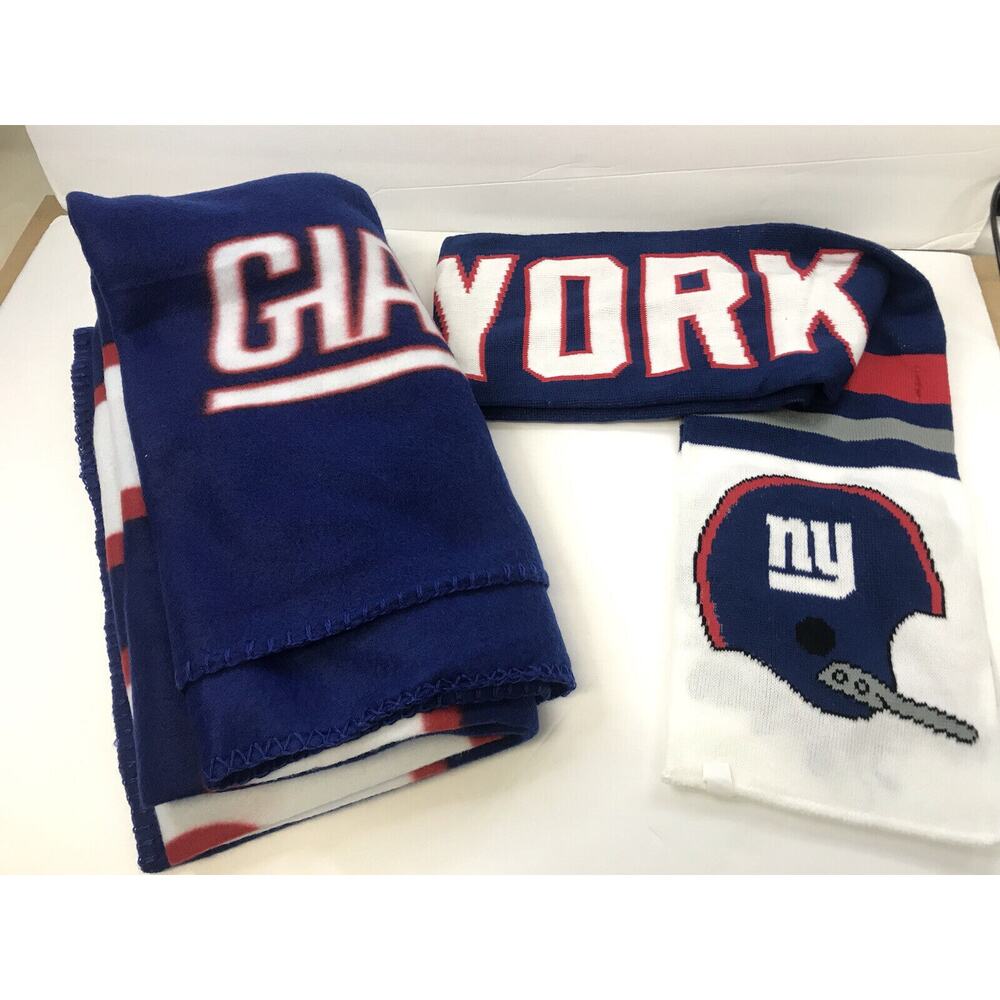 NFL New York Giants season ticket holder gift blanket and scarf